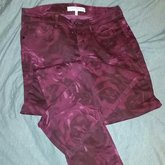 Isaac Mizrahi Flower Jeans, NWOT - Picture 1 of 7